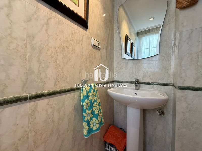 Foto c13af55f-1aa0-41de-b898-9ad09c619d26. Casa amb calefacció piscina a El Puntal Laredo