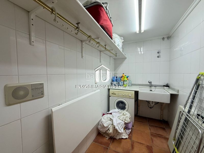 Foto cef28762-cd0b-45f1-9b69-6e03011bb60a. Casa amb calefacció piscina a El Puntal Laredo