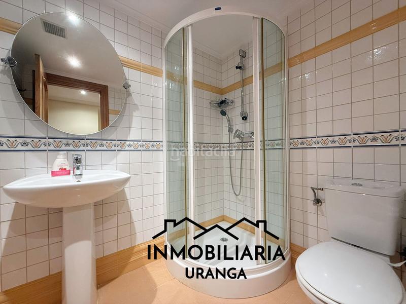 Foto cfec94a1-a4f7-402d-91f6-c14d84767950. Casa chalet pareado en El Puntal Laredo