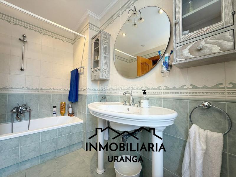 Foto de18ea72-f569-4635-8b3a-82a452cf327f. Casa chalet pareado en El Puntal Laredo