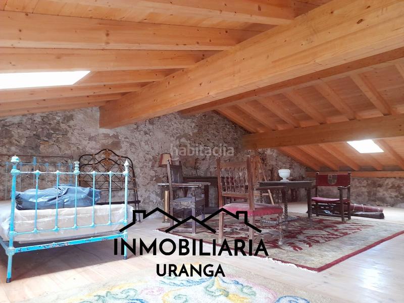 Foto 034621e9-0d4c-4a5a-ac7c-6b317b8fae7d. Casa  de pueblo con finca rústica en Bárcena de Cicero
