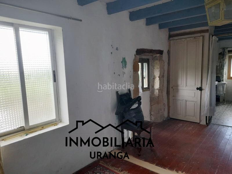 Foto 1077c453-be25-421a-9a49-fc2edc66872e. Casa  de pueblo con finca rústica en Bárcena de Cicero