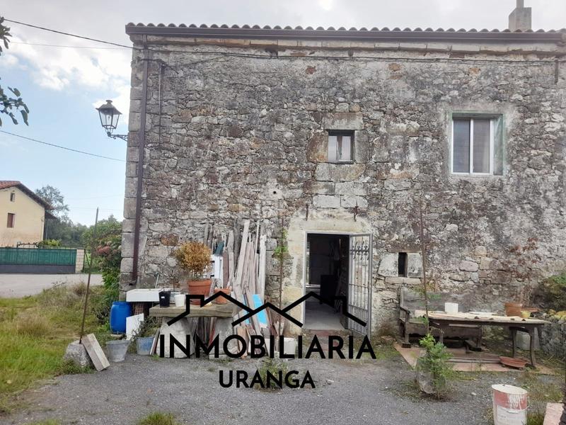 Foto 1dcf5030-6bc7-4d01-9887-adfa2a9580de. Casa  de pueblo con finca rústica en Bárcena de Cicero