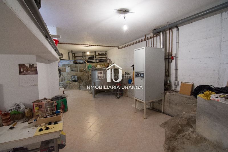 Foto 0aaf1945-740b-4ece-96ab-3150594b55e8. Casa amb calefacció piscina a Ajo Bareyo