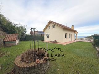 Casa  El mirador. Chalet exclusivo en urbanización privada con piscina en seña, li