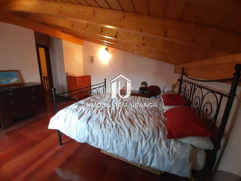 Foto 4a93a1b5-d06c-42e2-ab14-82e5fb3dd1ff. Casa amb calefacció a Samano Castro - Urdiales
