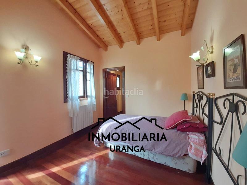 Foto 82bf818a-31a7-4eaa-a620-846ed233fa57. Casa amb calefacció a Samano Castro - Urdiales