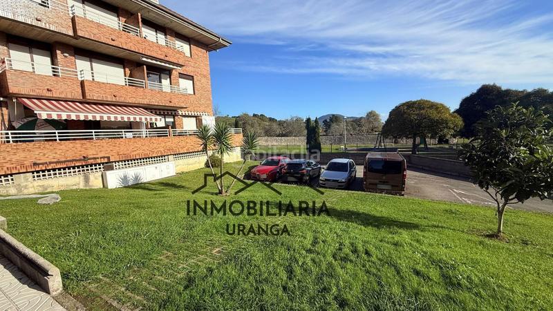 Foto 28e9ab7b-8b17-4ac5-9252-ba02fcaa5c53. Flat with heating parking in Bárcena de Cicero