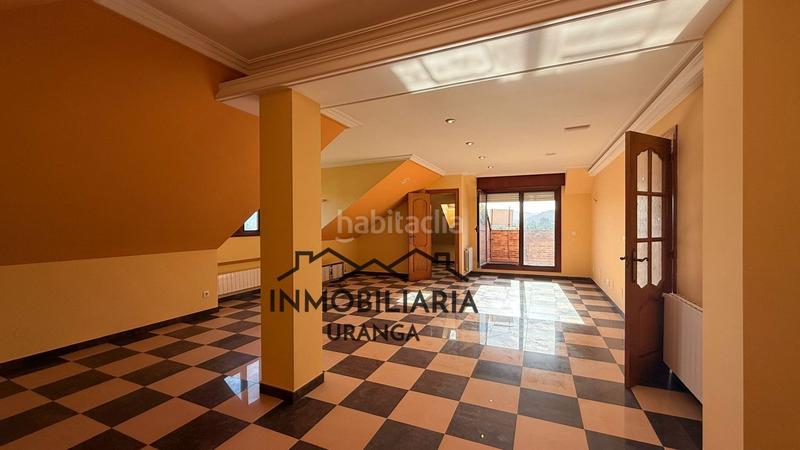 Foto 34014f88-ff5c-42d3-9cda-3a28705b0d80. Flat with heating parking in Bárcena de Cicero