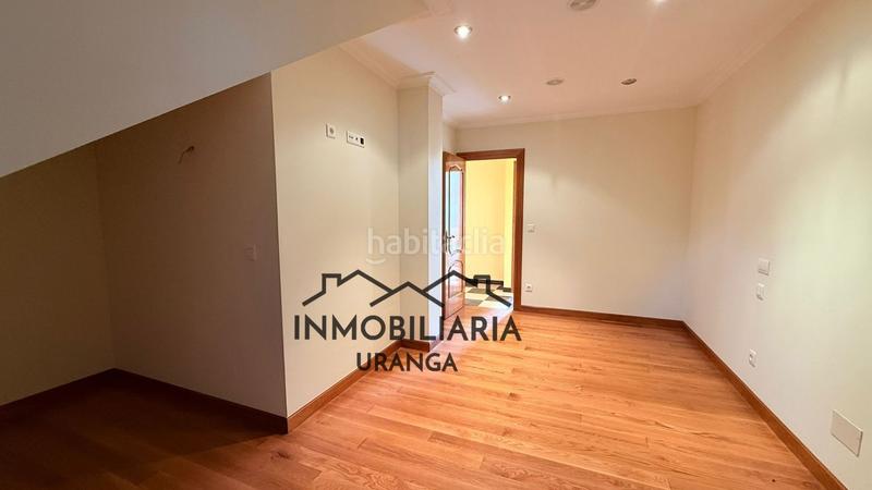 Foto 3ad3b513-0a14-45cd-ad46-5965cc7970a6. Flat with heating parking in Bárcena de Cicero