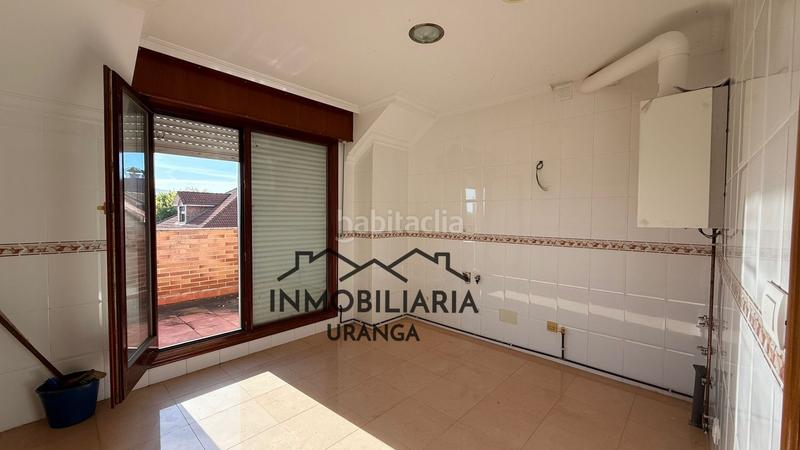 Foto a82437ae-ab79-44ec-9d88-f4d8b2659079. Flat with heating parking in Bárcena de Cicero
