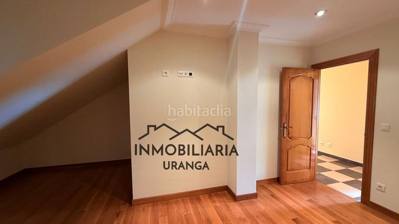 Foto aba7e0bb-8ea7-4e4b-8539-4b76fb351154. Flat with heating parking in Bárcena de Cicero