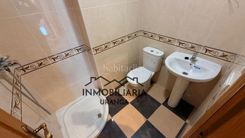 Foto ba71255e-cc42-4153-a95c-4fdd78a5cf2e. Flat with heating parking in Bárcena de Cicero