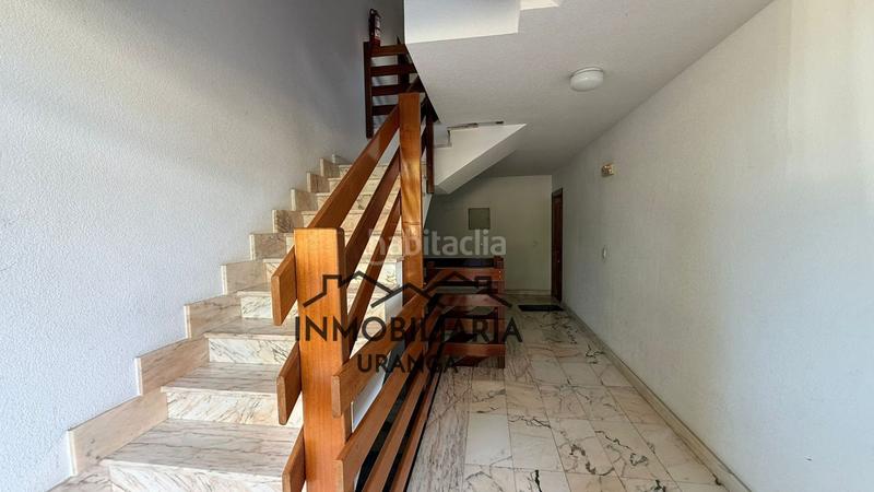 Foto c38bcb23-7504-47ef-b47d-92d1cf3c330a. Flat with heating parking in Bárcena de Cicero