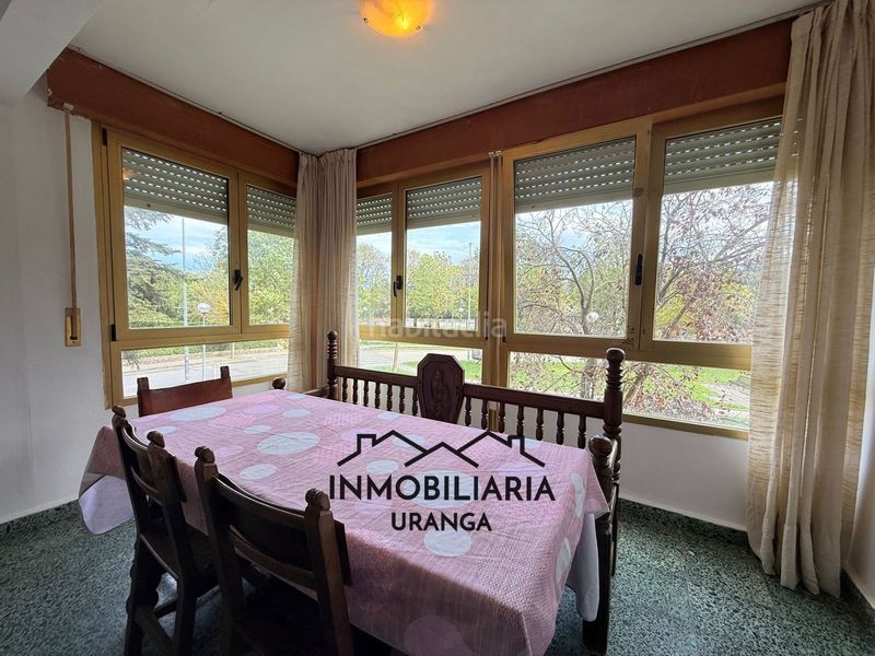 Foto 271724d6-1a97-4164-a822-041191f5f7bf. Pis amb calefacció a Carlos V Laredo