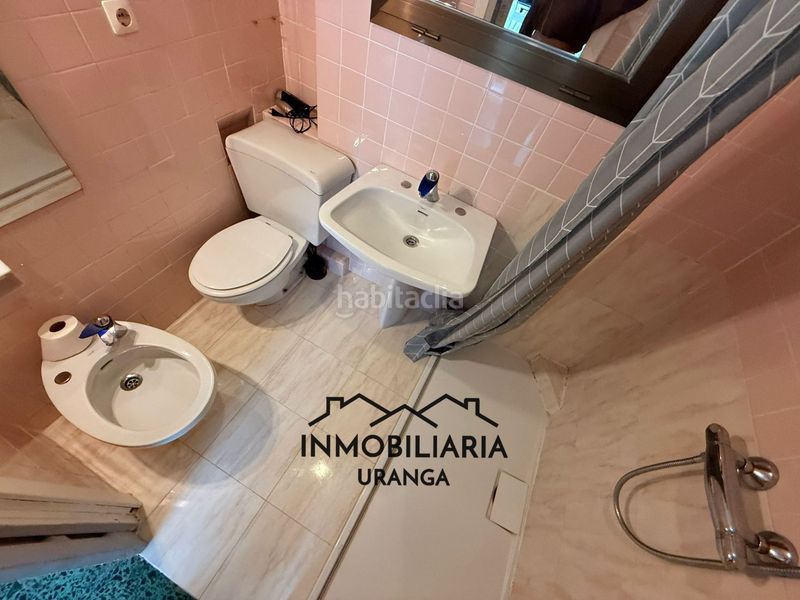 Foto 492a341c-709a-458a-b22d-75dc3ce6e5f3. Pis amb calefacció a Carlos V Laredo