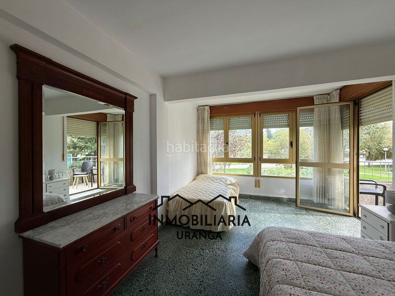 Foto 56728638-9a62-441a-ba53-2cdcf57b578f. Pis amb calefacció a Carlos V Laredo