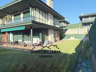 Maison  Samano. Chalet pareado en la loma  castro urdiales  amplio y luminoso