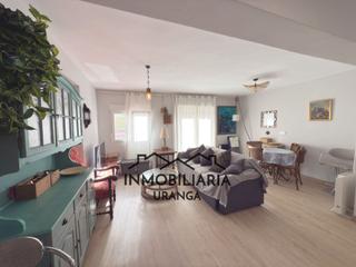 Flat  Doctor antonio ruiz. Piso reformado en el centro de ampuero con parking comunitario