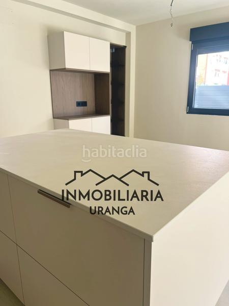 Foto bed012ca-3a6d-418a-a3a9-e9c10779d096. Pis amb calefacció a Centro Laredo