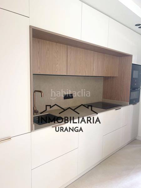 Foto c35f5065-44fe-43e0-9199-d5876dcd26fb. Pis amb calefacció a Centro Laredo