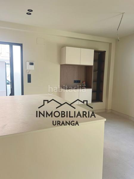 Foto ede8541b-00e3-4da1-a24b-95659f1f211f. Pis amb calefacció a Centro Laredo