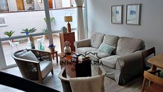 Maison  Francia. Chalet pareado reformado en la zona de playa de laredo  luminoso