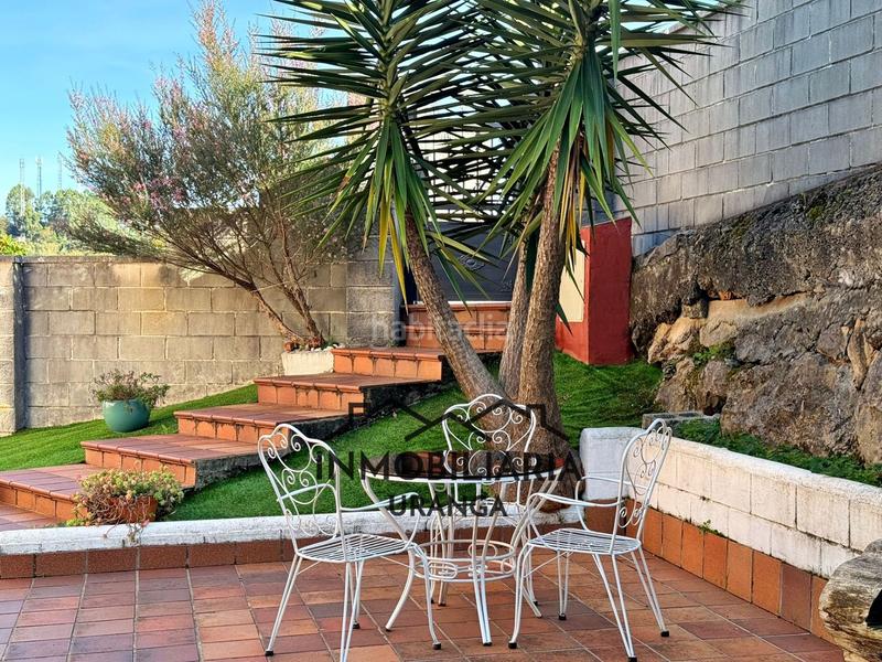 Foto 6bd79120-715a-44dc-a828-ccb42ed597a1. Casa en exclusiva chalet independiente en seña con amplias estancias y zona exterior privada en Limpias