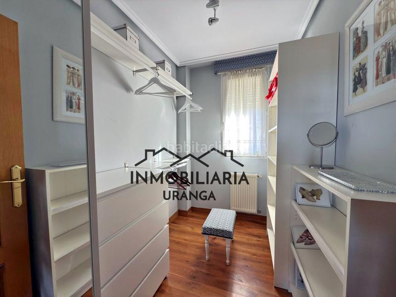 Foto 9389a821-7f21-49af-81af-7c3d4de230f4. Casa en exclusiva chalet independiente en seña con amplias estancias y zona exterior privada en Limpias