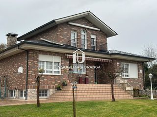 Haus  Sorriba. Magnífico chalet independiente en gama