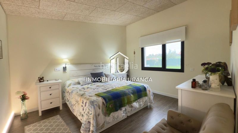 Foto 7af823a5-55aa-4500-8aa3-674589edaade. Casa amb calefacció a Meruelo