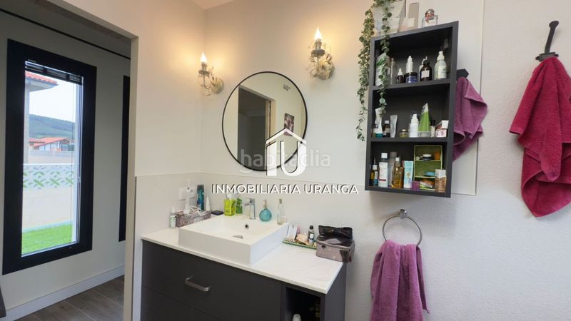 Foto 85f32247-326b-428f-aece-cd6c3eb1604d. Casa amb calefacció a Meruelo