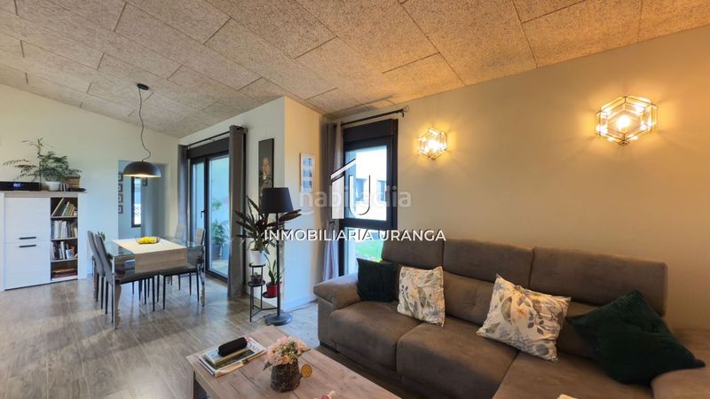 Foto 8f461de4-e512-41d8-a50f-89e37d4813ba. Casa amb calefacció a Meruelo