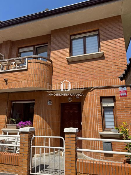 Foto 29f3ff69-71d9-4f58-b938-a3846285971a. Casa amb calefacció a El Puntal Laredo