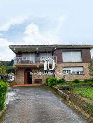 Casa  Conde albox. Chalet independiente con gran parcela y garaje en limpias