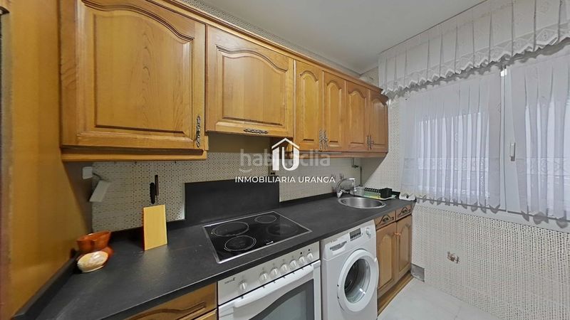 Foto b1be4145-5e73-4f7c-a93b-5c772560c1bd. Pis a Centro Castro - Urdiales