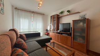 Appartamento  S/n. En exclusiva  amplio piso bajo con terraza en el centro de lared