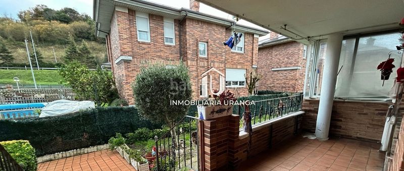 Foto 1090cf6a-9f2d-4191-99fd-a1bc9a39eb5c. Casa amb calefacció piscina a El Callejo - La Pesquera - La Arenosa Laredo