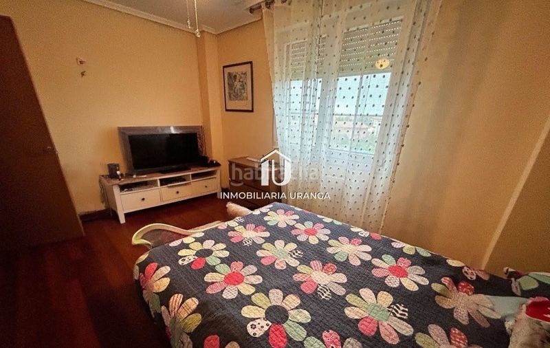 Foto 4c8b9f0e-38ed-4fc4-881e-ddcd64870d51. Casa amb calefacció piscina a El Callejo - La Pesquera - La Arenosa Laredo