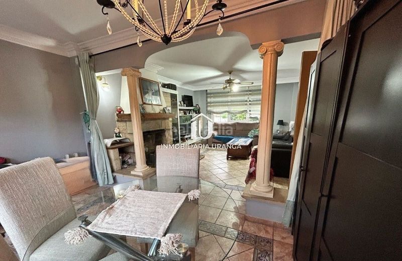 Foto 5977bd54-1931-41bf-823a-cd49f9d932fe. Casa amb calefacció piscina a El Callejo - La Pesquera - La Arenosa Laredo