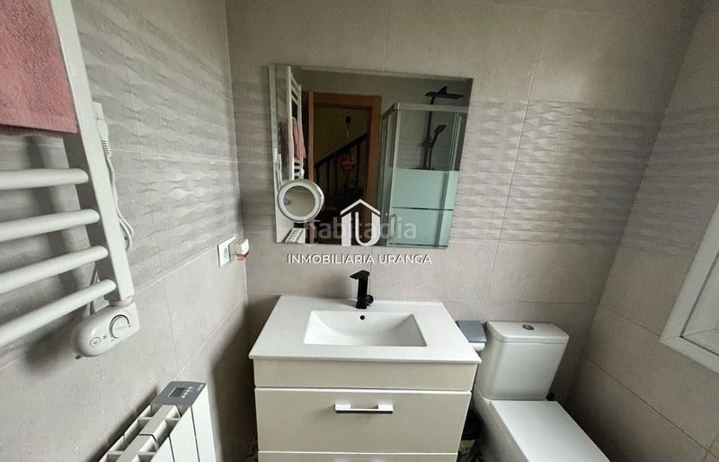 Foto ba85b2dd-bd3a-45b6-8206-b311a384c55c. Casa amb calefacció piscina a El Callejo - La Pesquera - La Arenosa Laredo