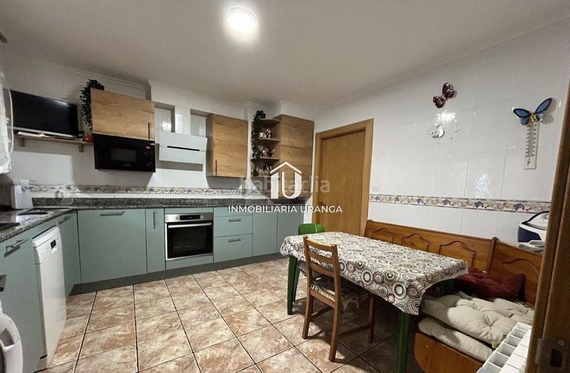 Foto c482a61c-e5aa-4dfa-be0e-1c5a2c5041c9. Casa amb calefacció piscina a El Callejo - La Pesquera - La Arenosa Laredo