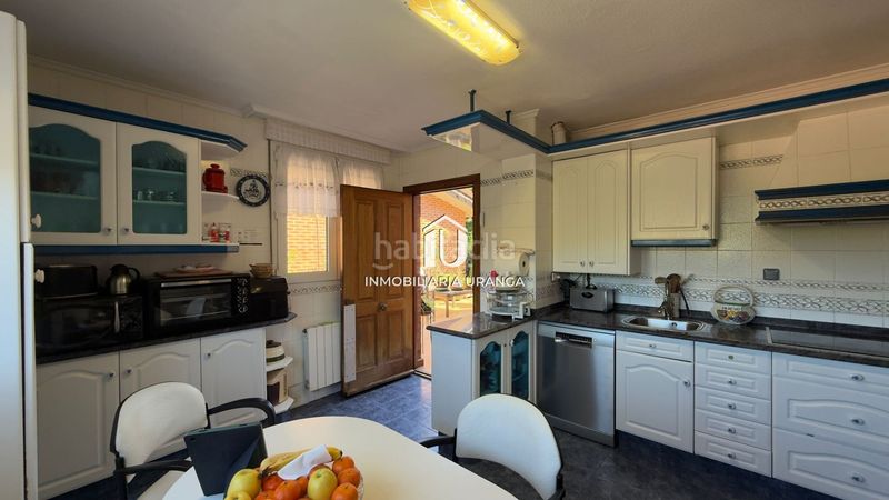 Foto eaf32614-2c32-478c-89b8-544406cb629d. Casa amb calefacció a El Callejo - La Pesquera - La Arenosa Laredo
