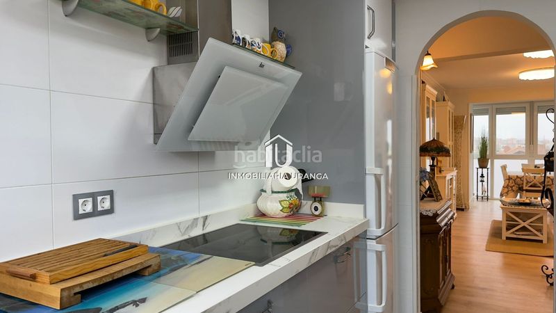 Foto 294b5f64-129a-456d-985e-a89327a7e896. Pis a Centro Laredo