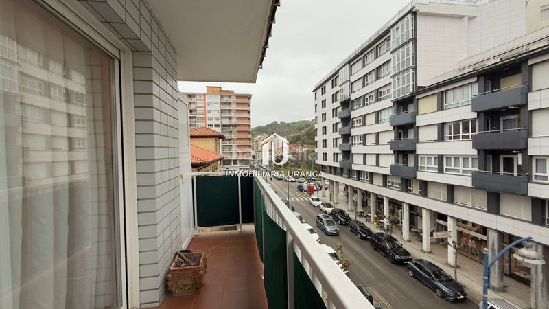 Foto f2fd9fcc-0847-4557-925f-992504bb765c. Pis a Centro Laredo