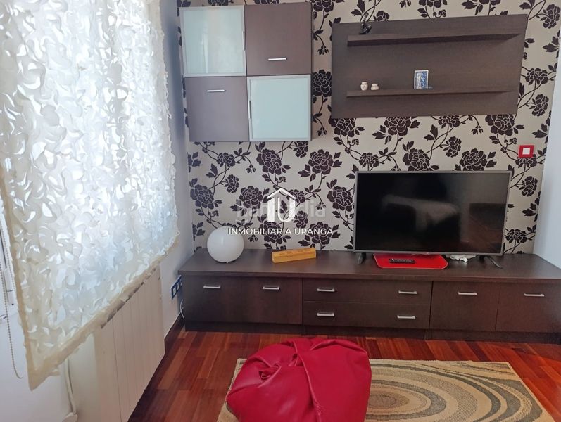 Foto 26583a42-d8f9-40fc-a6ae-46de60699db5. Piso amplio piso en exclusiva en el Centro fachada reformada en Laredo