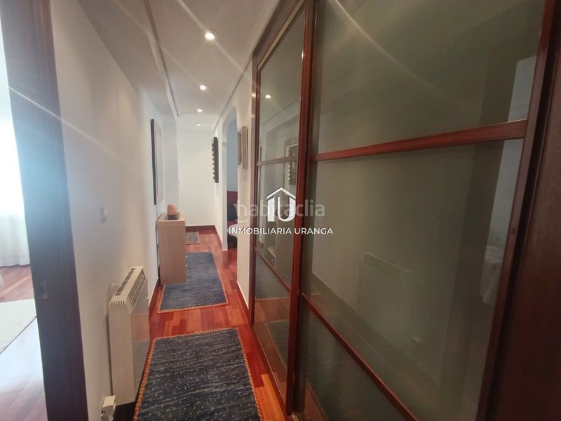 Foto 4a9f4372-5ee6-464b-9785-441d9077e32c. Pis amb calefacció a Centro Laredo