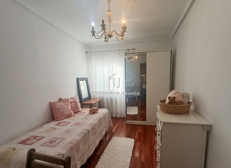 Foto 66aba92c-0210-4f83-b2f1-abefaa33975e. Pis amb calefacció a Centro Laredo