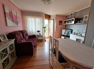 Appartement  El carmen. Piso en colindres con ascensor, terraza y parking comunitario  l