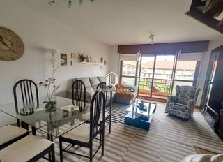 Dúplex a Ajo. Dúplex con terraza, piscina comunitaria y trastero en ajo bareyo
